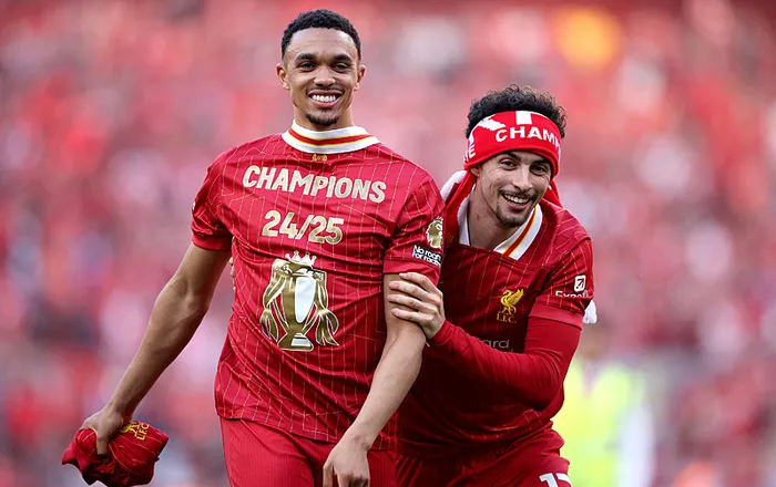 trent-alexander-arnold-acikladi-ayriliyorum-1746441151792.jpeg