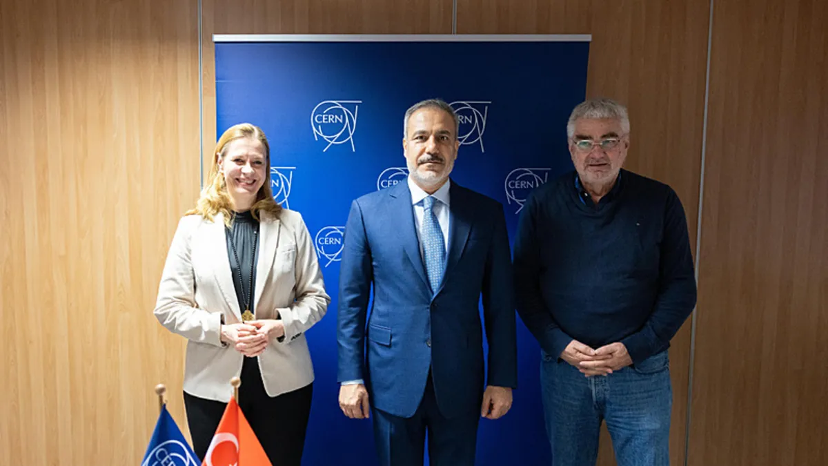 Dışişleri Bakanı Hakan Fidan CERN'ü ziyaret etti