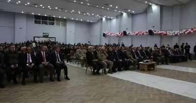 Muş'ta İstiklal Marşı programı düzenlendi #mus