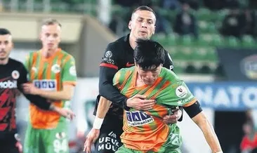 Volkan Demirel de hasreti bitiremedi!