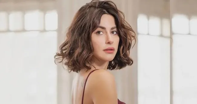 Üç Kuruş dizisinin Bahar’ı Nesrin Cavadzade kimdir, kaç yaşında ve nereli? Nesrin Cavadzade yaşı ve yer aldığı diziler!