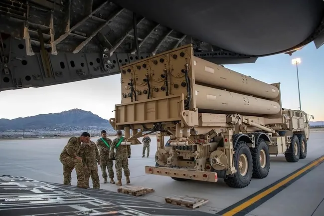 pentagon-ek-butce-talep-etmisti-abd-onayladi-kuveyt-bae-ve-urdune-16-milyar-dolarlik-silah-satisi-1773953955631.jpg Pentagon ek bütçe talep etmişti: ABD onayladı! Kuveyt, BAE ve Ürdün'e 16 milyar dolarlık silah satışı
