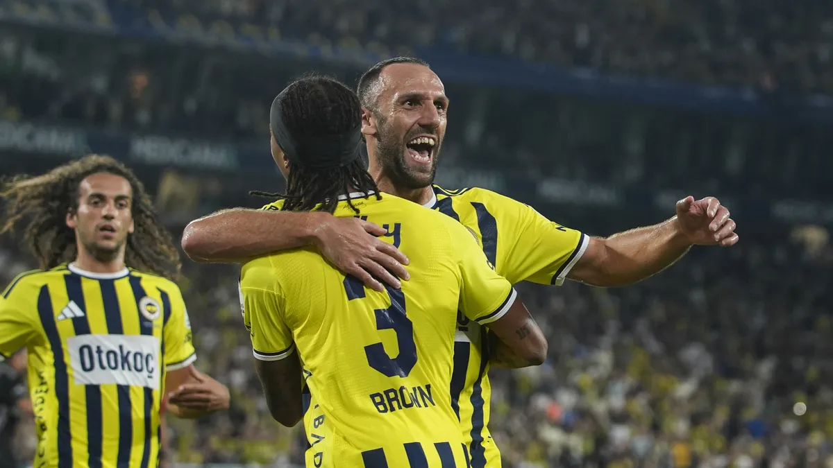 FENERBAHÇE TÜMOSAN KONYASPOR CANLI | Kanarya, Konyaspor'u konuk ediyor! İkinci yarı oynanıyor... haber görseli
