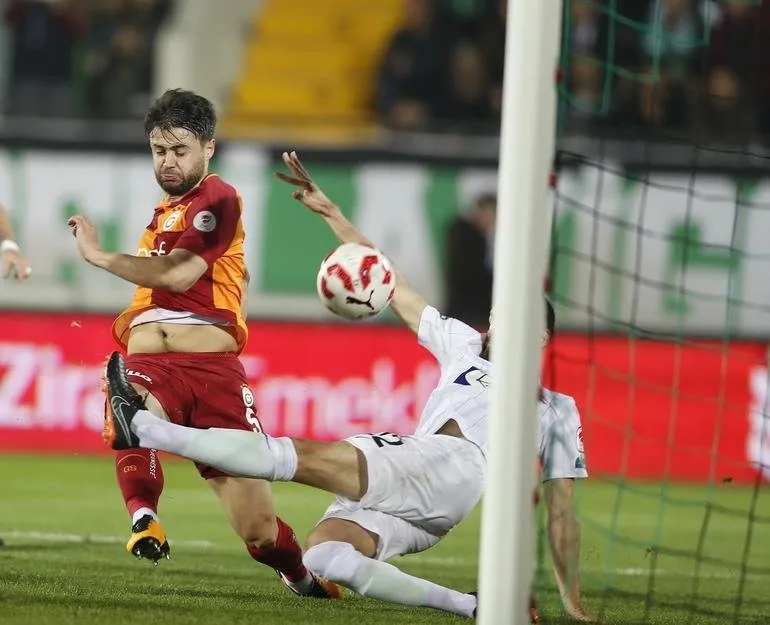 Ahmet Çalık�ın göbeği geceye damga vurdu Son Dakika Spor Haberleri