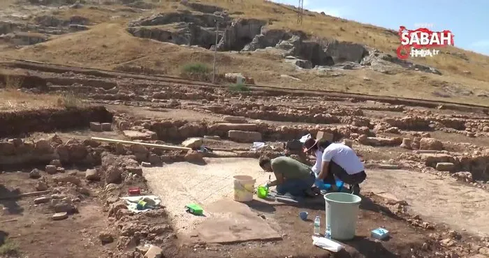 Bin 700 yıllık mozaikte restorasyon ve konservasyon çalışması başladı | Video