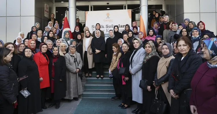 AK Parti Kadın Kolları’ndan depremzede kadınlara anlamlı destek