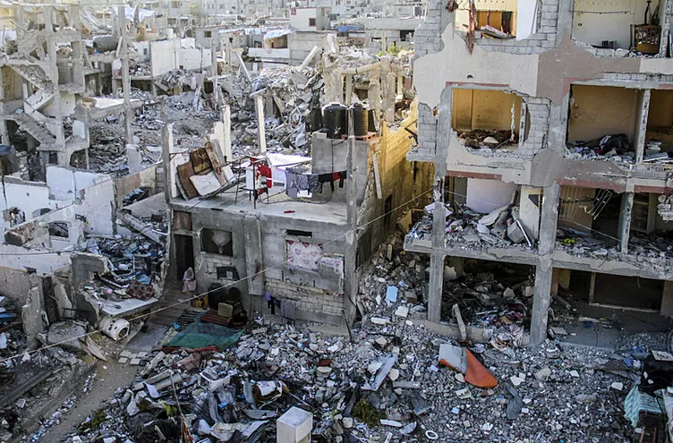 SON DAKİKA… Siyonist İsrail’in katliamlarına Batı medyasından destek! Kirli oyunları ifşa oldu: Soykırımı böyle gizlemeye çalıştılar!