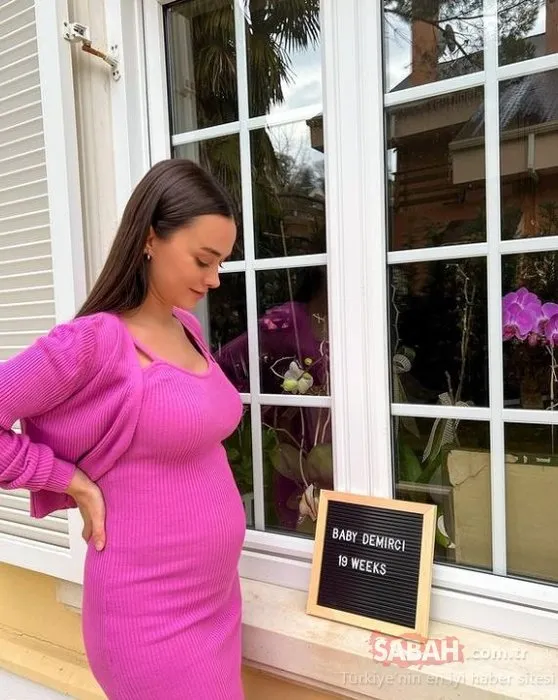 Hande Soral’ın bebeğinin ismi ne olacak? 7 aylık hamile oyuncu Hande Soral takipçilerine yanıt verdi!