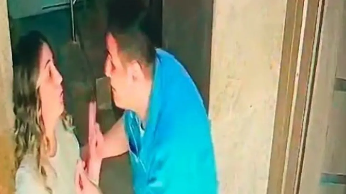 Sevcan hemşirenin davasında yeni gelişme: Satırlı cani kocanın görüntüleri hafızalara kazındı! İşte istenen ceza Sevcan hemşirenin davasında yeni gelişme: Satırlı cani kocanın görüntüleri hafızalara kazındı! İşte istenen ceza