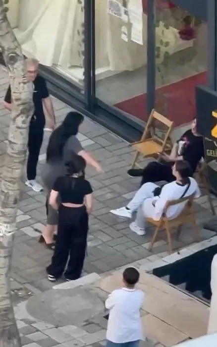 Sosyal medya fenomeni gelinlikçiyi birbirine kattı!