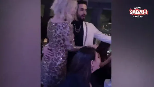 Seda Sayan ve 25 yaş küçük sevgilisi Çağlar Ökten'in sarmaş dolaş dansı ortalığı salladı! | Video
