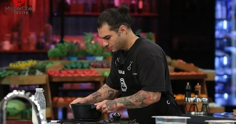 MasterChef Tolga kimdir? MasterChef 2022 yarışmacısı ve eleme adayı Tolga Şener kaç yaşında, nereli?