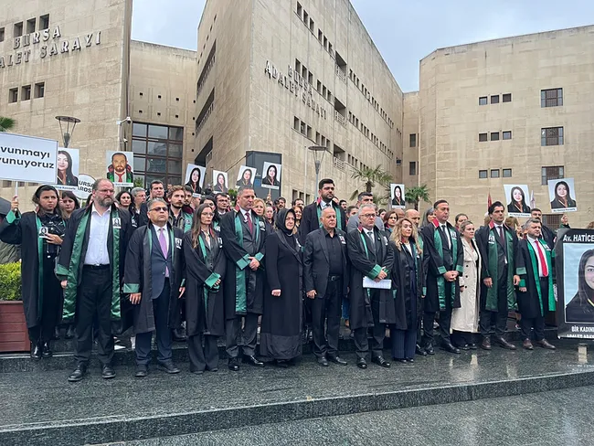 bursadaki-avukat-cinayetinde-dikkat-ceken-savunma-cekleri-icraya-verdiler-sinirlendim-borc-husumetinde-silahla-1790190138099.jpg