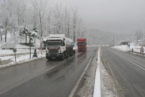 Bolu Dağı beyaza büründü