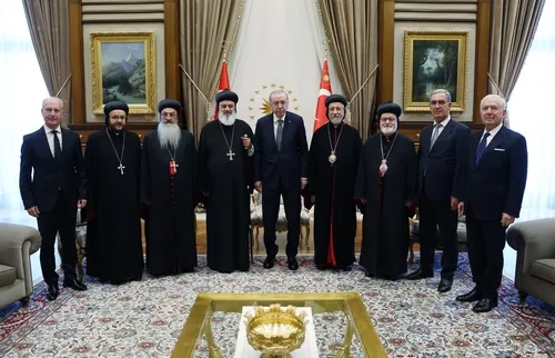 baskan-erdogan-suryani-ortodoks-kilisesi-patrigi-ii-efrem-kerimi-kabul-etti-1782218972204.jpg