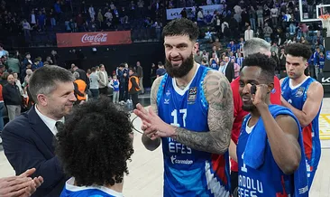 Anadolu Efes, Kızılyıldız’ı ağırlıyor!