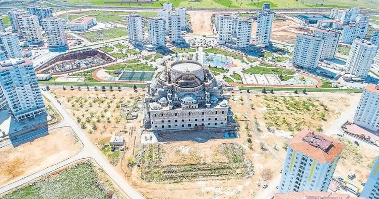 Türkiye’nin ikinci büyük camisi Şahinbey’de