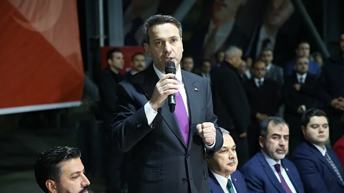 Hedefimiz dışa bağımlılığı bitirmiş Türkiye Hedefimiz dışa bağımlılığı bitirmiş Türkiye