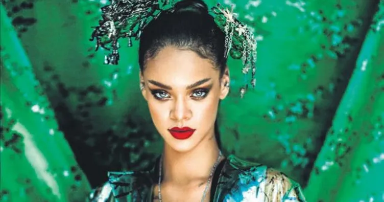 Yeni albümü için ada kiraladı