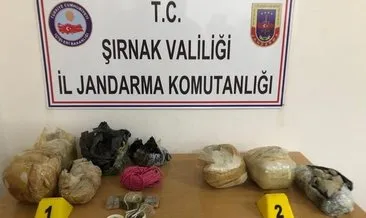 PKK’lı teröristlerin yola tuzakladığı 30 kiloluk EYP bulundu