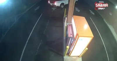 ABD’de iki kişi forklift ile ATM’yi yerinden söküp çaldı | Video