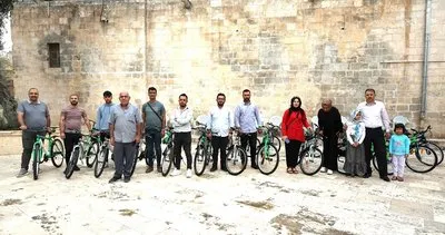 Eyyübiye Belediyesi bisiklet hediyelerini dağıtmaya başladı