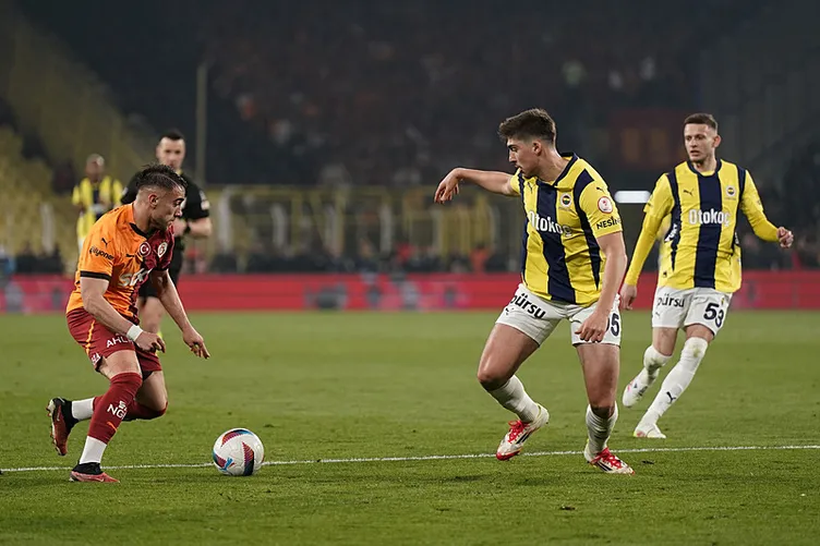 Son dakika haberi: Galatasaray istiyordu, Fenerbahçe devreye girdi! Olimpik Lyon’un Brezilyalı yıldızı...