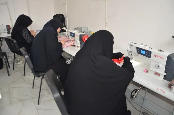 kadinlar-meslek-ogreniyor-ev-ekonomisine-destek-sagliyor-1774887277736.jpg
