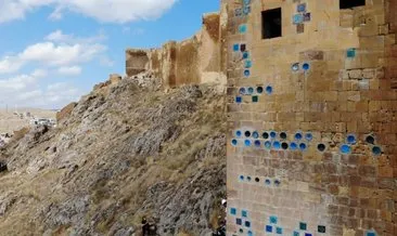 Bayburt Kalesi 800 yıl önceki çini süslemelerine kavuşuyor