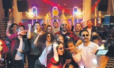 Hayranlarıyla klip çekti