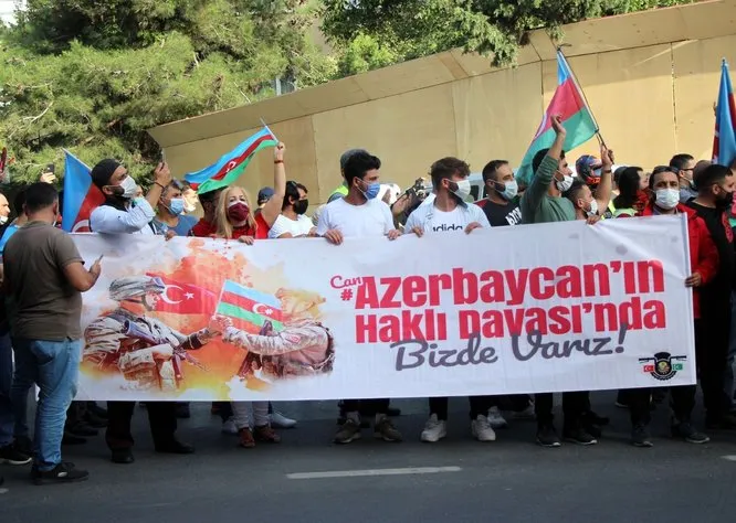 Motosikletleriyle Ermeni Saldirisini Protesto Edip Gonullu Askerlik Icin Basvurdular Son Dakika Haberler