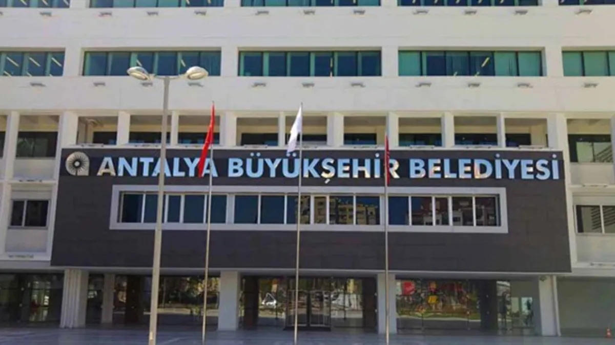 Antalya Büyükşehir Belediyesi binası