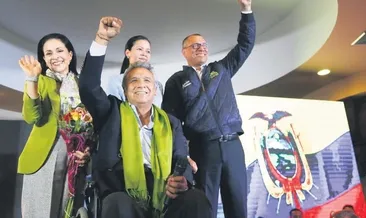 Tekerlekli sandalyeli Lenin