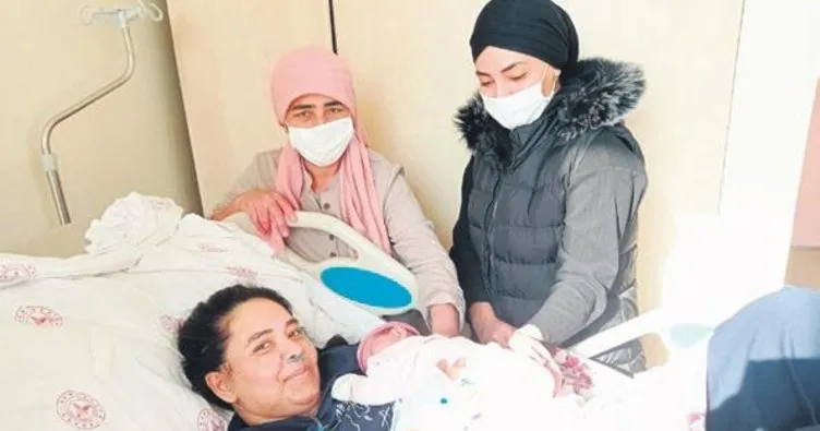 7 aylık hamileyken Kovid’e yakalandı 35 gün ölüm kalım savaşı verdi