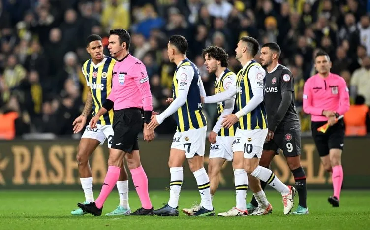 Son dakika: Fenerbahçe-Karagümrük maçı sonrası çok sert sözler! Kadıköy’de hakem faciası