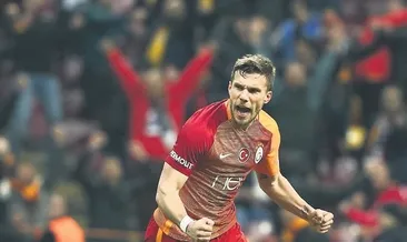 Muhabir affetti Podolski beraat etti