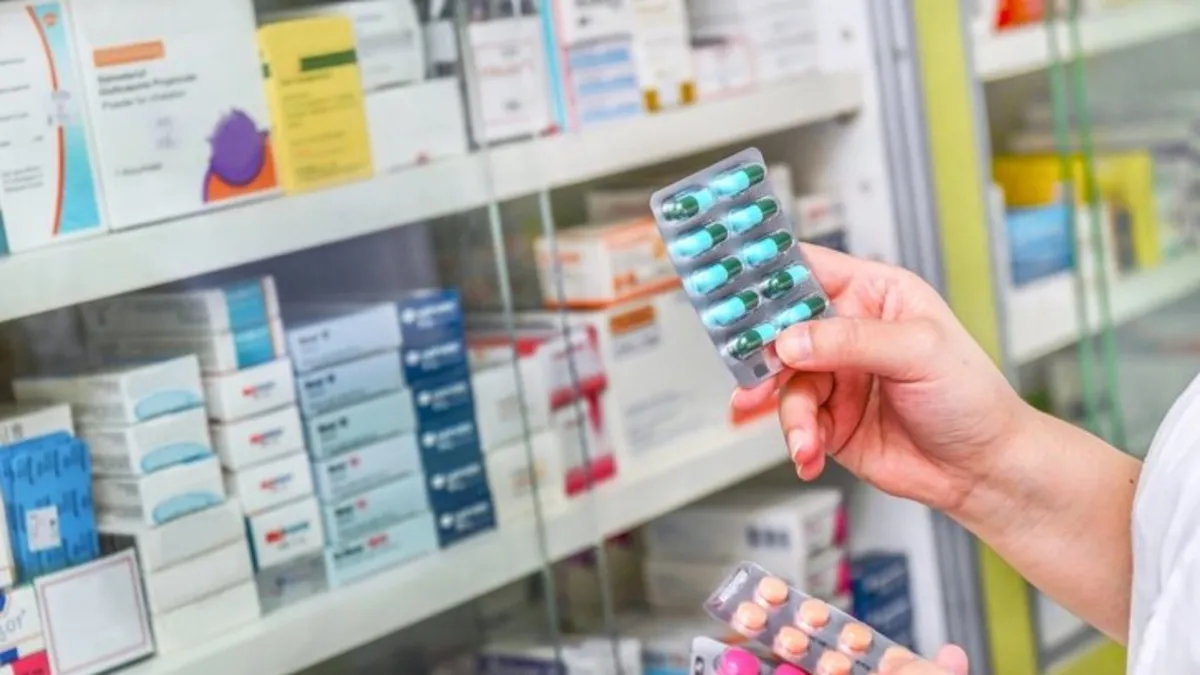 Bugün ve yarın eczaneler açık mı? 31 Aralık ve 1 Ocak eczaneler çalışıyor mu, kapalı mı? İşte çalışma saatleri