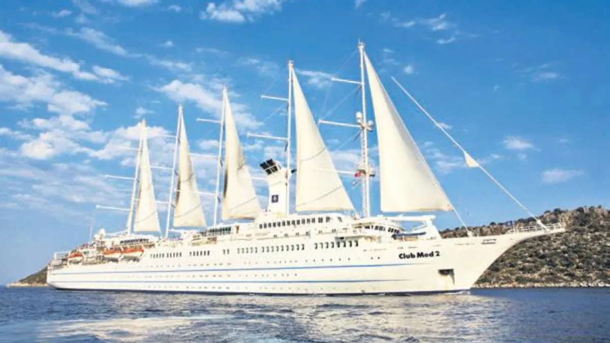 Dünyanın en büyük yatında özel davet