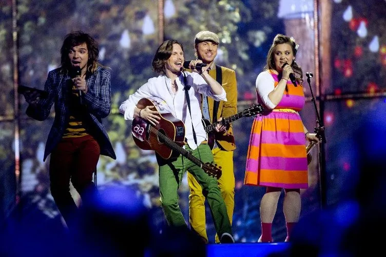 Eurovision’da ilk yarı final oldu