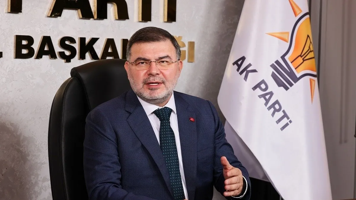AK Parti İzmir İl Başkanı Bilal Saygılı'dan İzmir Büyükşehir Belediyesi'ne yabancı müzik tepkisi