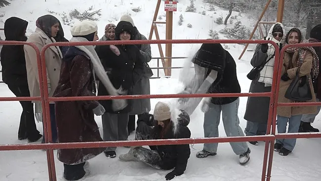 son-dakika-meteorolojiden-hava-durumu-uyarisi-once-kar-sonra-bahar-havasi-istanbul-icin-tarih-verildi-1767334478509.jpg (800×450)