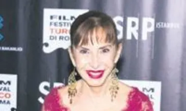 Hümeyra alacaklı çıktı