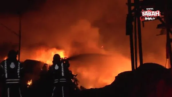 Ümraniye'de geceyi alevler aydınlattı | Video