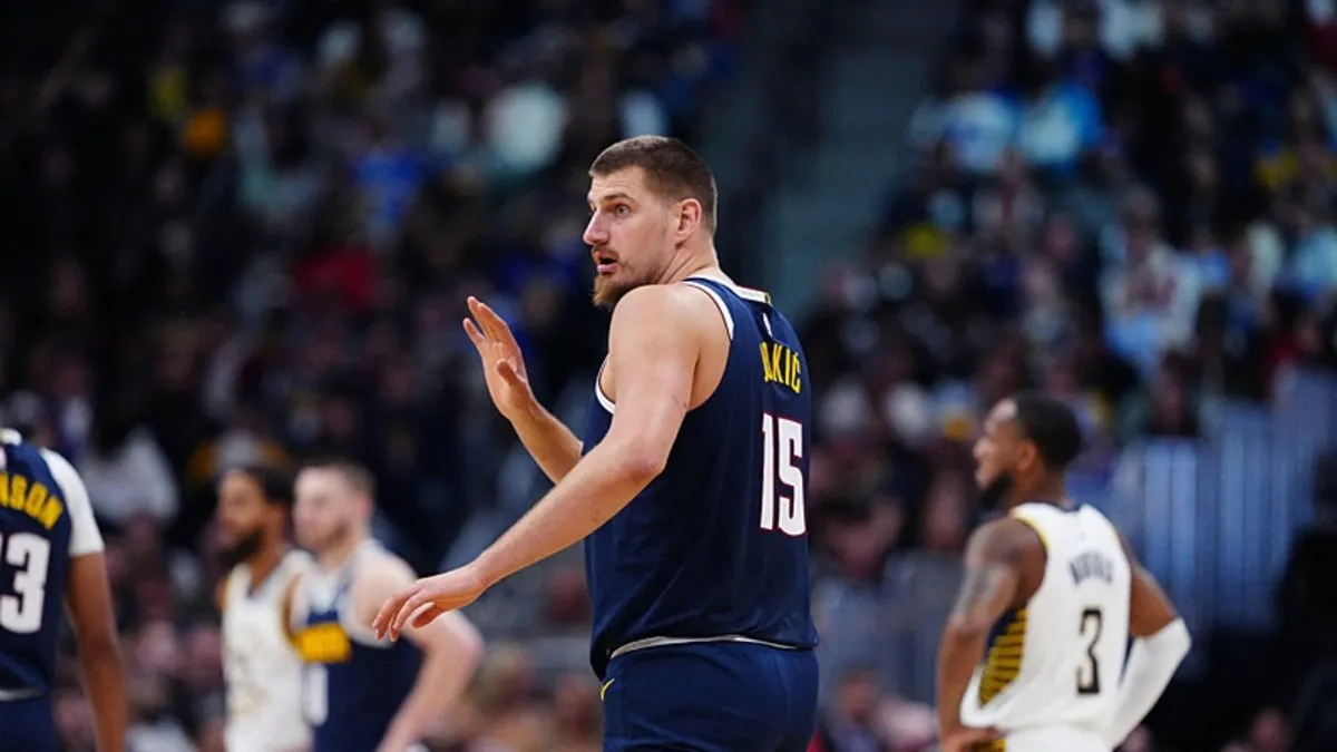 NBA’de Jokic “triple-double” yaptı, Nuggets üst üste 4. galibiyetini aldı NBA’de Jokic “triple-double” yaptı, Nuggets üst üste 4. galibiyetini aldı