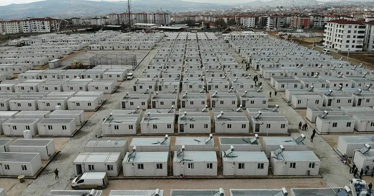 Elazığ’da konteyner kente yerleşim başladı