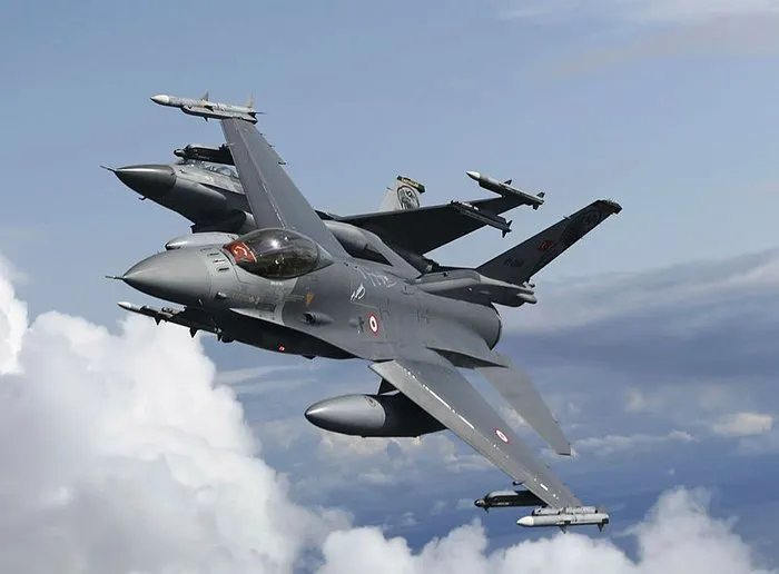f-16-surecinin-arka-planini-sabah-acikliyor-pazarlik-pentagon-ile-yapilsin-1660361431367.jpg