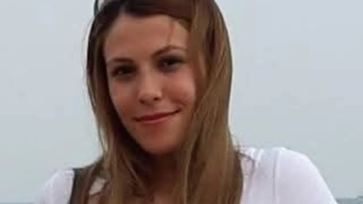 Karaman’da korkunç olay! 5’inci kattan düşen öğretmen yaşamını yitirdi Karaman’da korkunç olay! 5’inci kattan düşen öğretmen yaşamını yitirdi