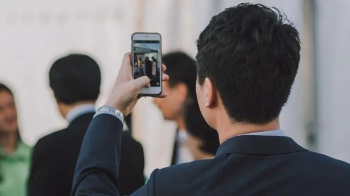 İzinsiz fotoğraf paylaşımına emsal karar: 2 yıl 1 ay hapis cezası uygun bulundu – Galeri İzinsiz fotoğraf paylaşımına emsal karar: 2 yıl 1 ay hapis cezası uygun bulundu – Galeri