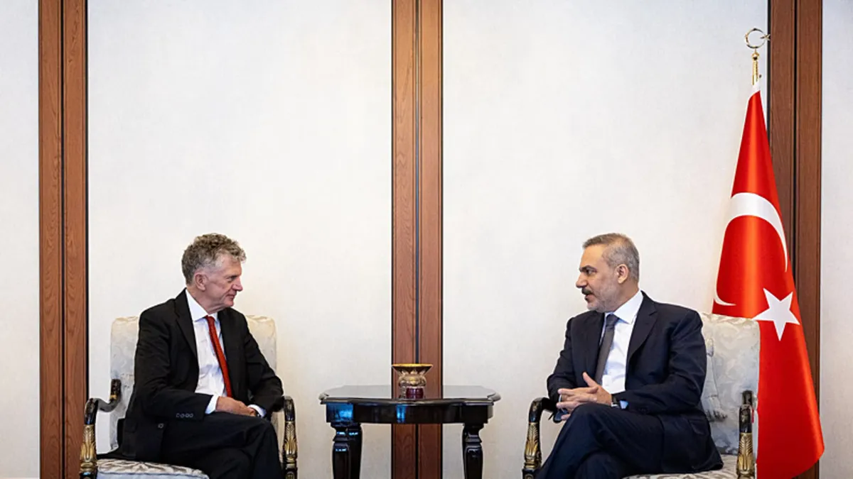 Bakan Fidan, Birleşik Krallık Ulusal Güvenlik Danışmanını kabul etti Bakan Fidan, Birleşik Krallık Ulusal Güvenlik Danışmanını kabul etti