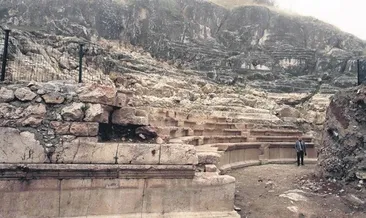 Tokat’ta Roma tiyatrosu bulundu